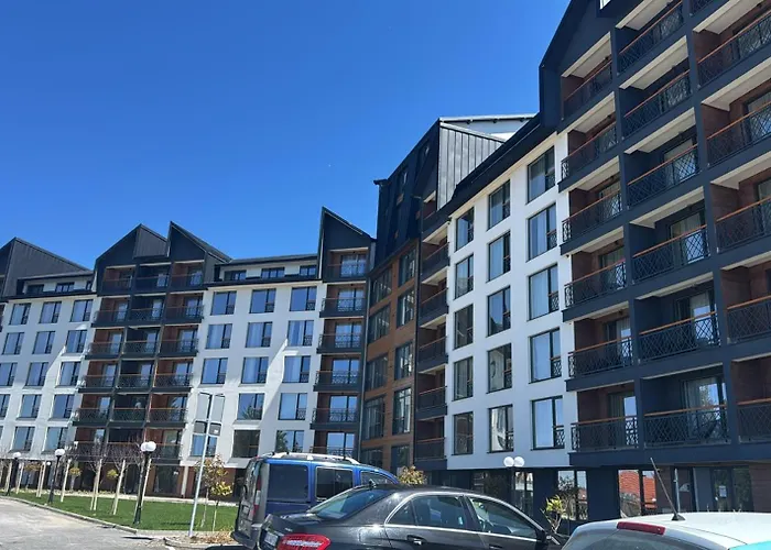 A10 Hill, アパート